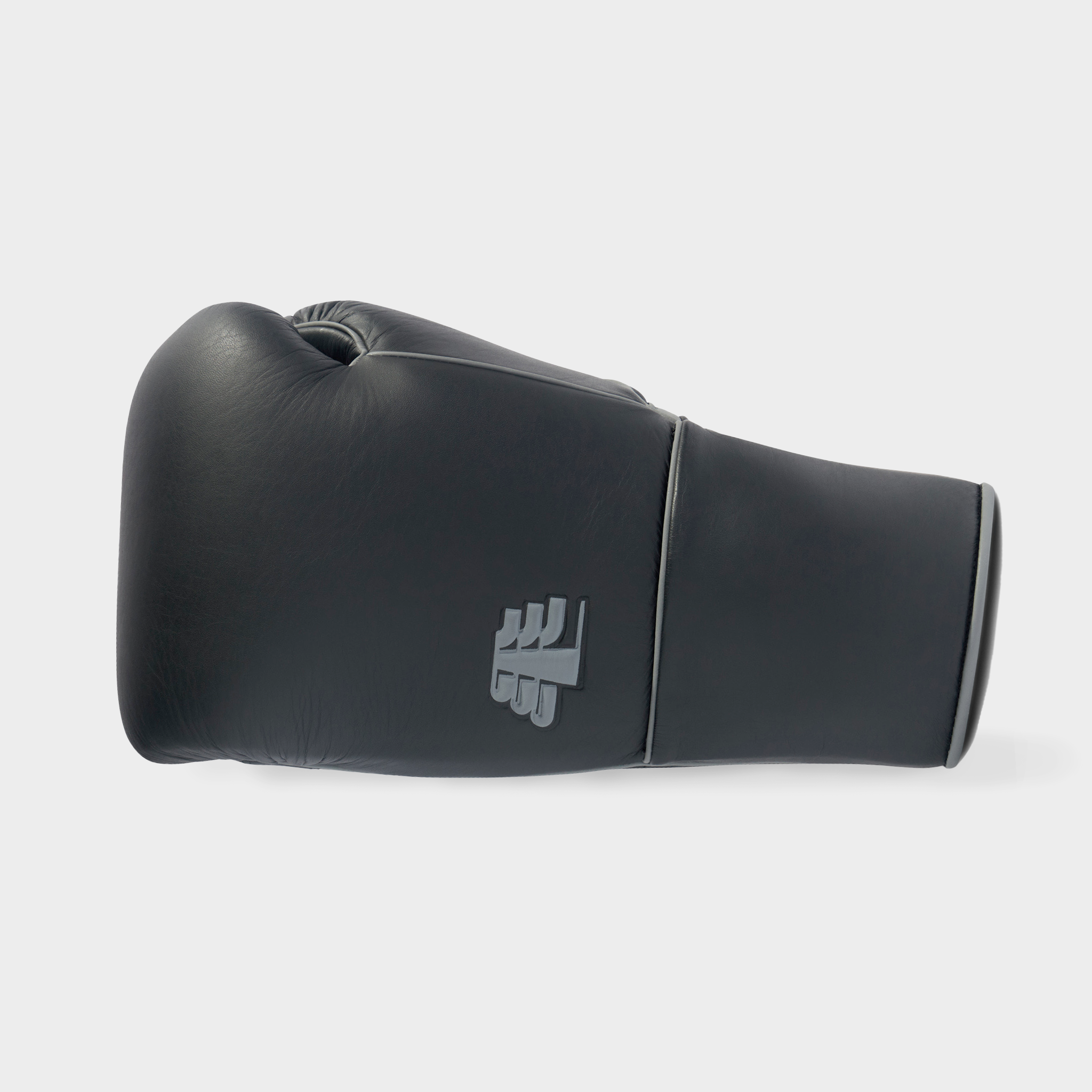 A1 BOXING GLOVES LACE-UP